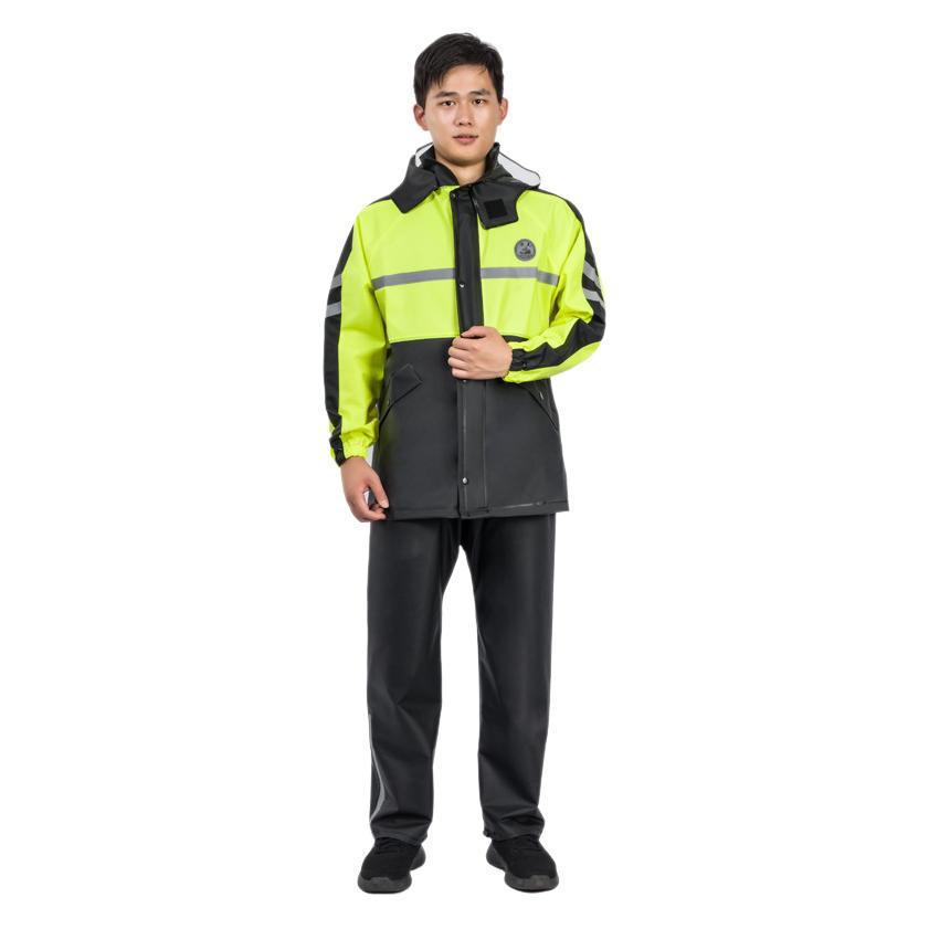 Ensemble imperméable réfléchis - Outdoor Adventure Outfit avis et prix